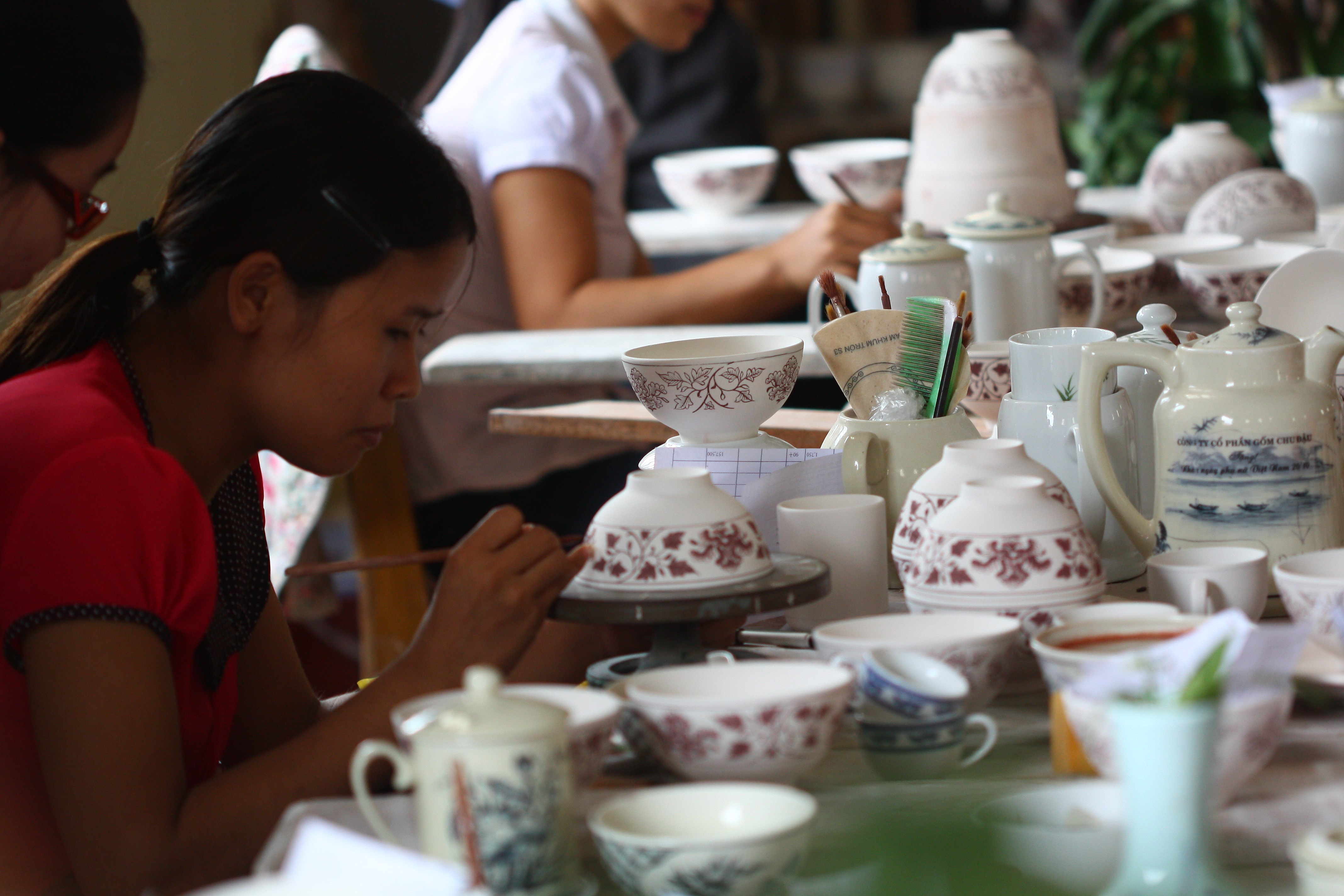 Sản phẩm gốm Chu Đậu đều được làm bằng tay